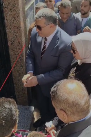 محافظ قنا يفتتح مسجد الرحمة بنجع سالم في نجع حمادي 